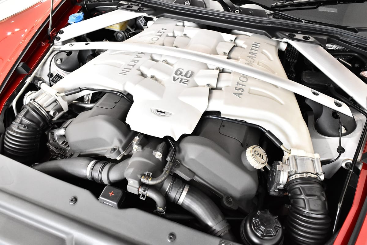 2010 Aston Martin DBS Volante Touchtronic 2, photo 24