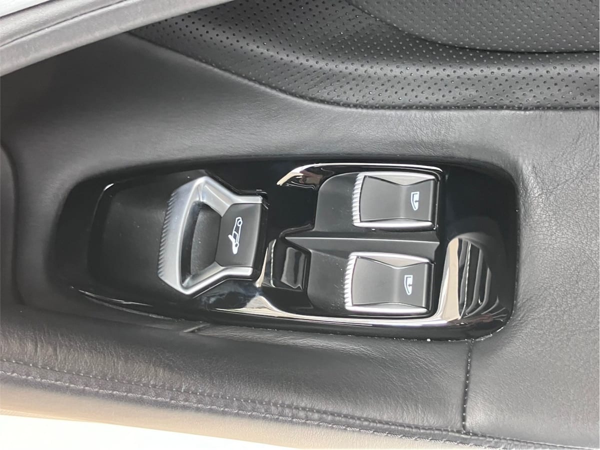 2023 McLaren GT Luxe — photo 28