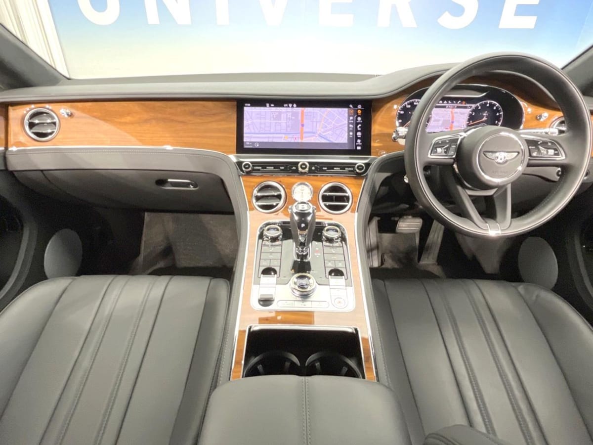 2023 Bentley Continental GT V8, photo 2