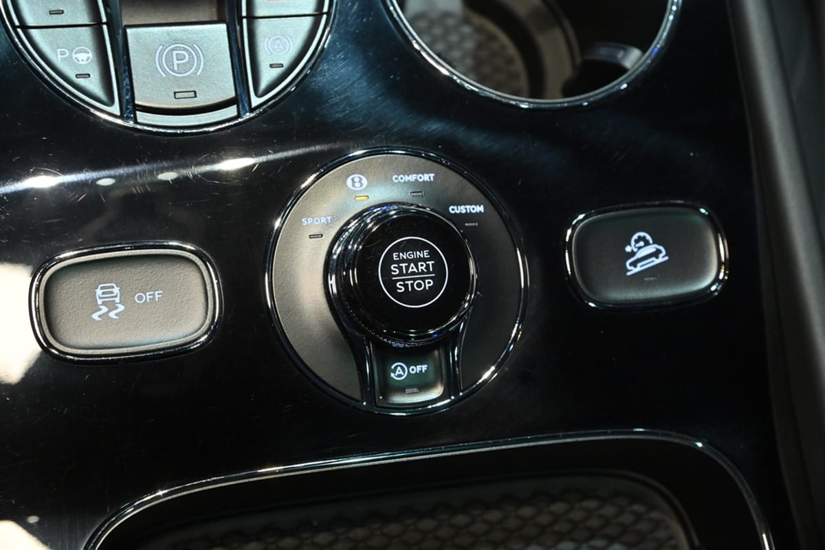 2019 Bentley Bentayga V8, photo 44