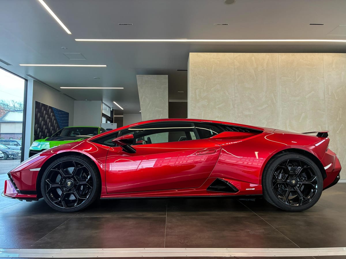 2024 Lamborghini Huracan EVO, photo 2