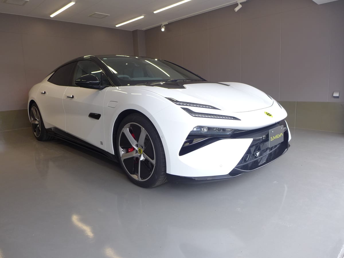 2025 Lotus Emeya S, photo 2