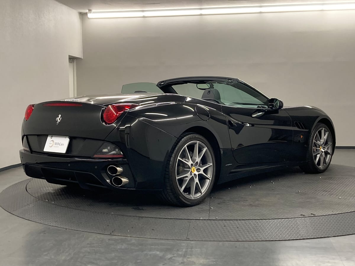 2013 Ferrari California 30 F1 DCT, photo 2
