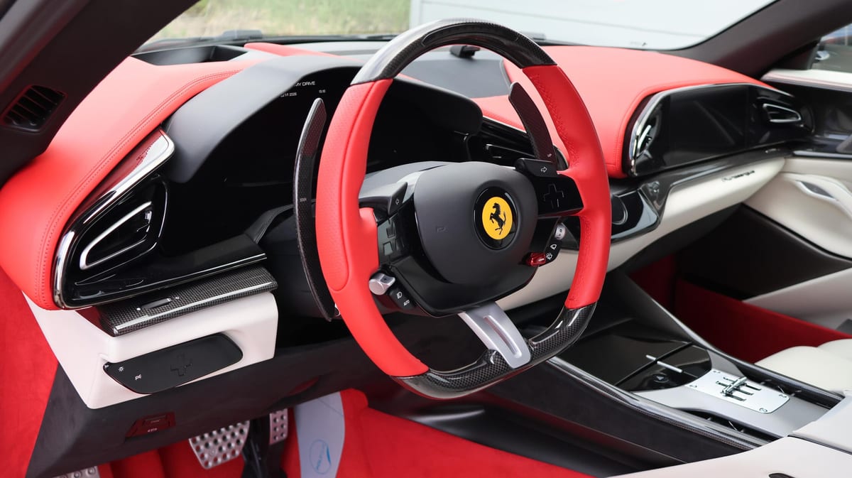 2025 Ferrari Purosangue DCT, photo 2