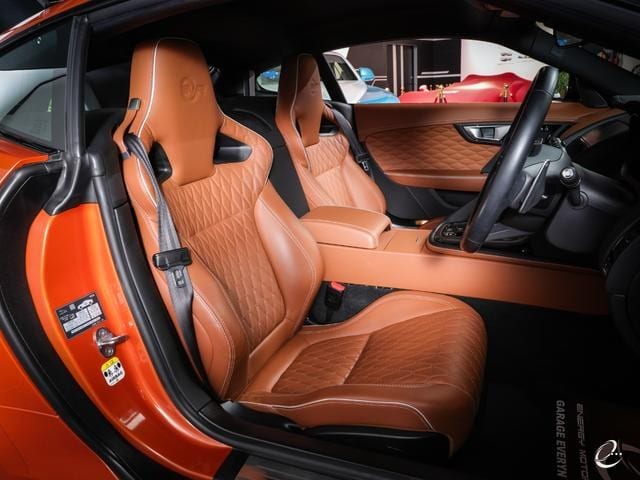 2016 Jaguar F-Type 5.0 V8 Coupe, photo 2