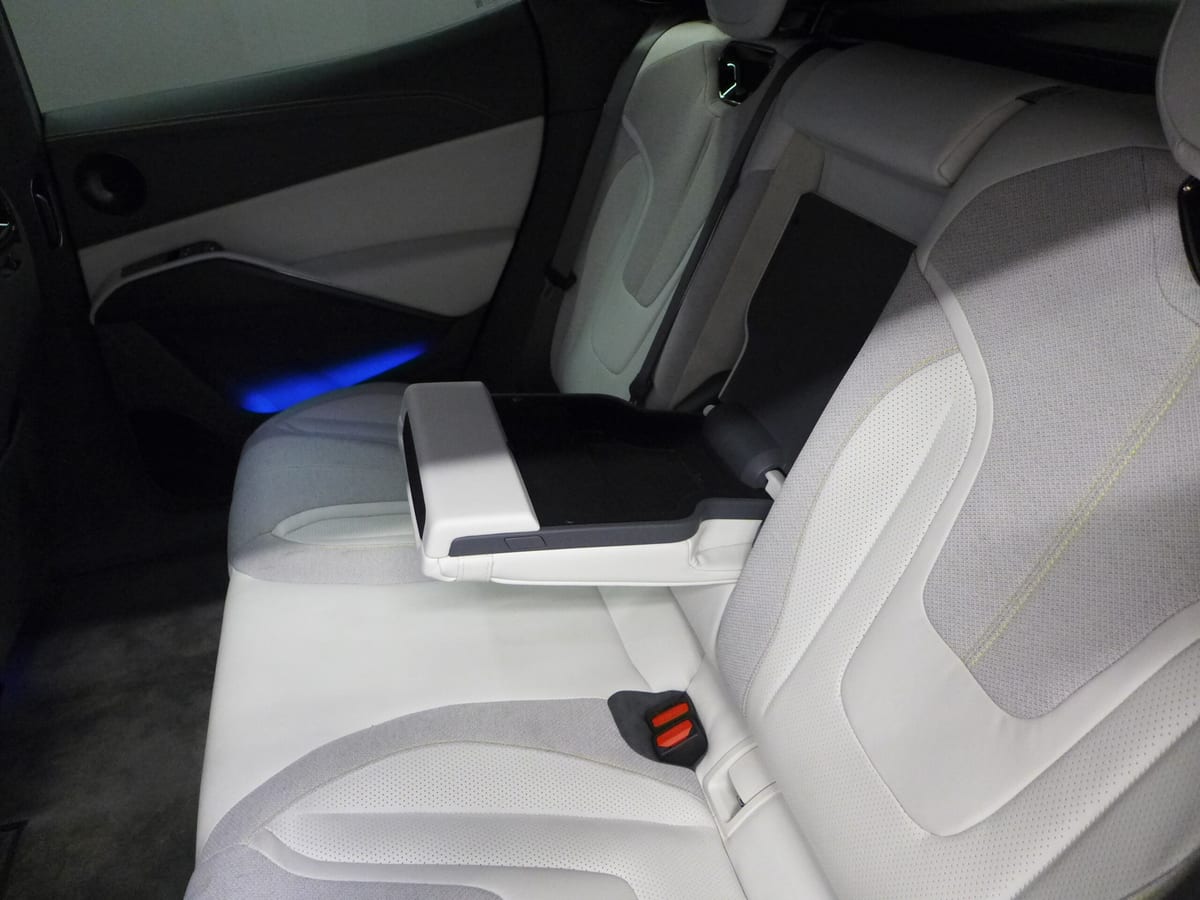 2025 Lotus Eletre R, photo 30
