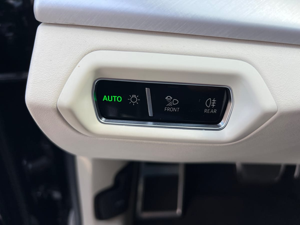2020 Lamborghini Urus 4.0 V8 — photo 23