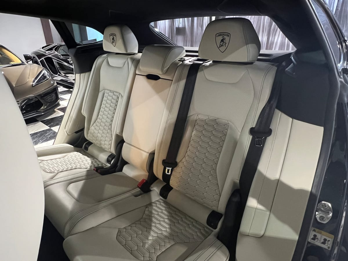 2020 Lamborghini Urus 4.0 V8 — photo 17