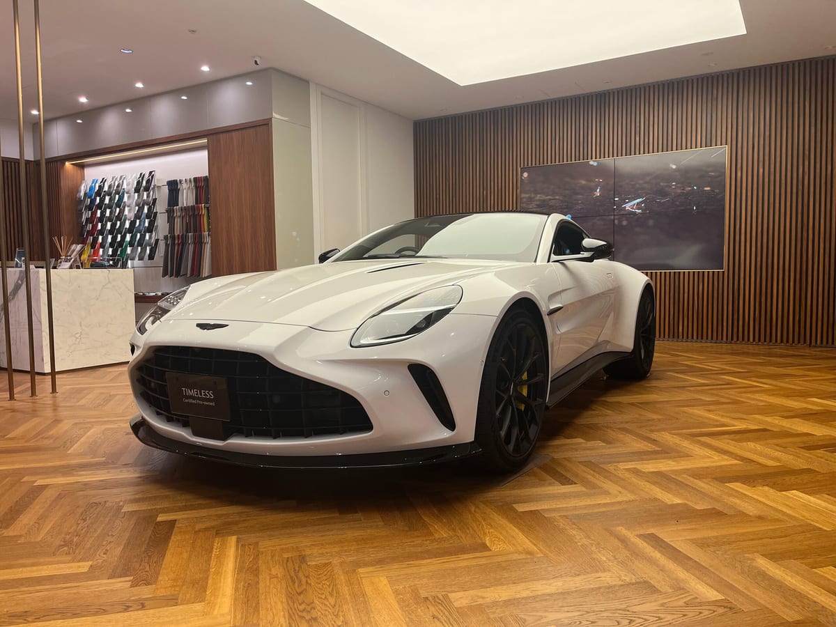 2025 Aston Martin Vantage 4.0 for sale