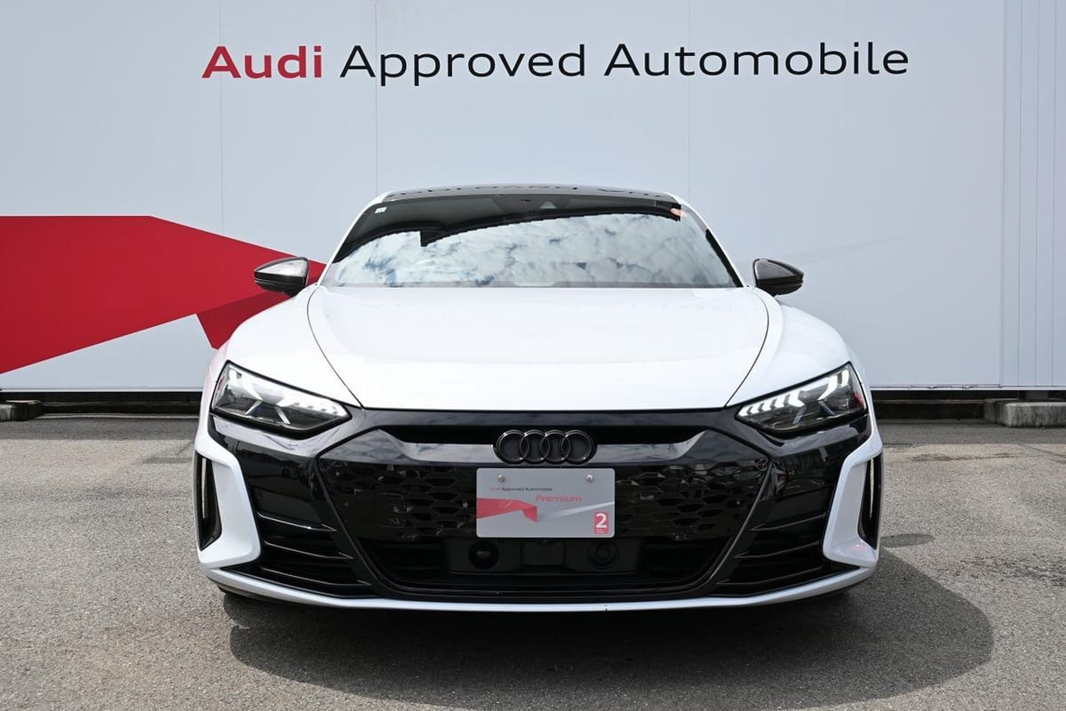 2021 Audi RS e-tron GT RS Design Package Red, photo 2