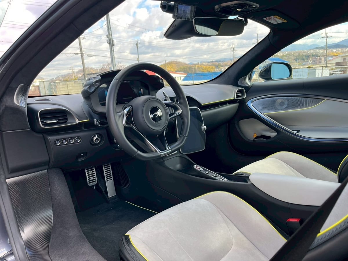 2023 McLaren Artura Technology Pack — photo 35