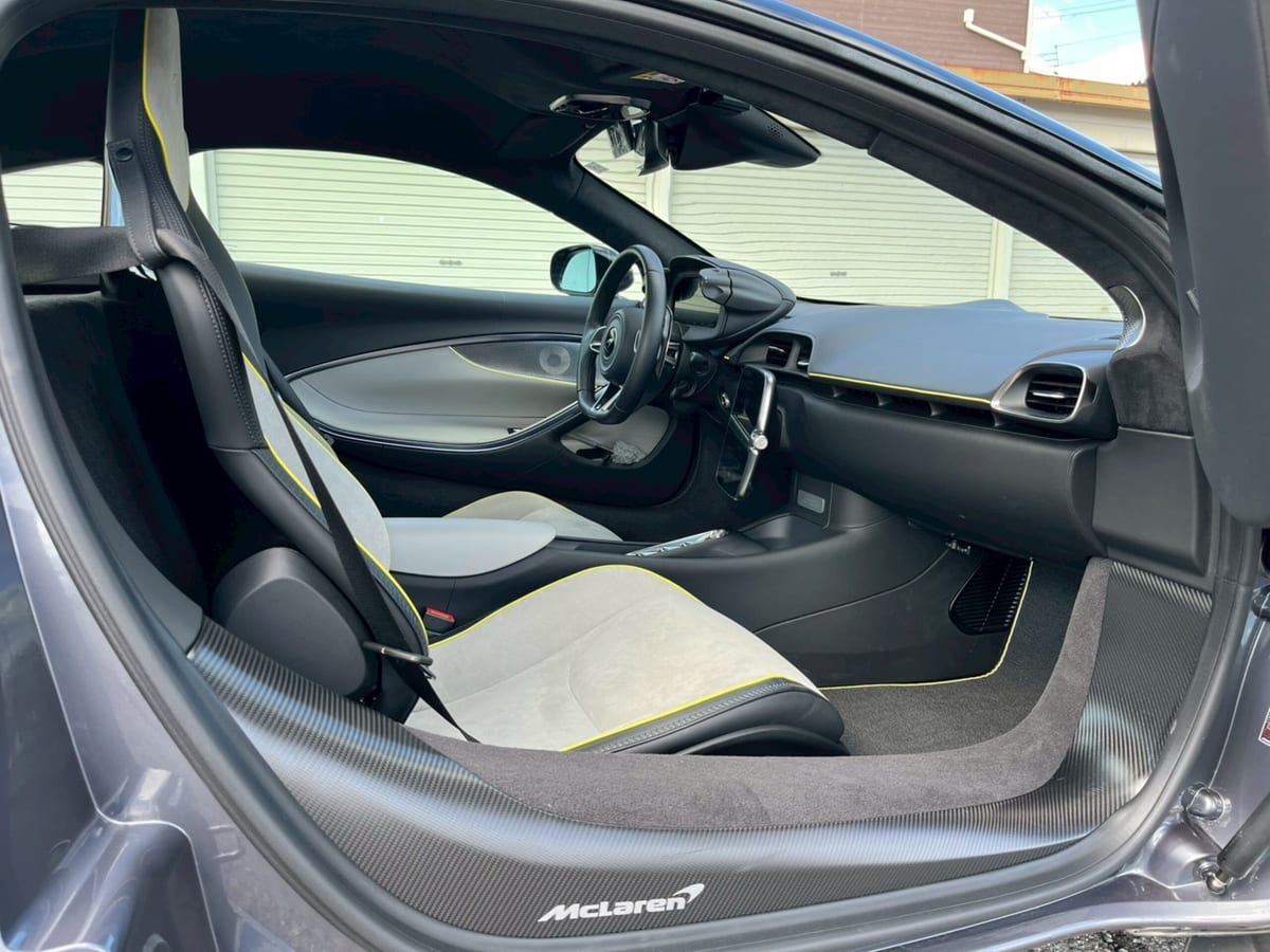 2023 McLaren Artura Technology Pack — photo 33