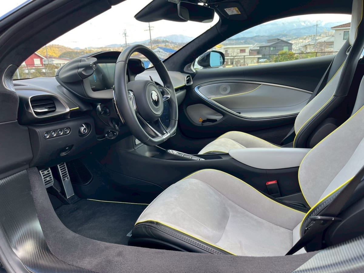 2023 McLaren Artura Technology Pack — photo 27
