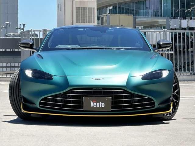 2022 Aston Martin Vantage 4.0 V8 Twin-Turbo, photo 2