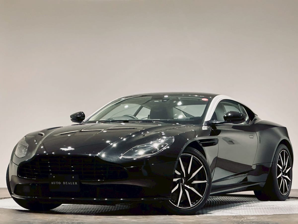 2018 Aston Martin DB11 V8 for sale