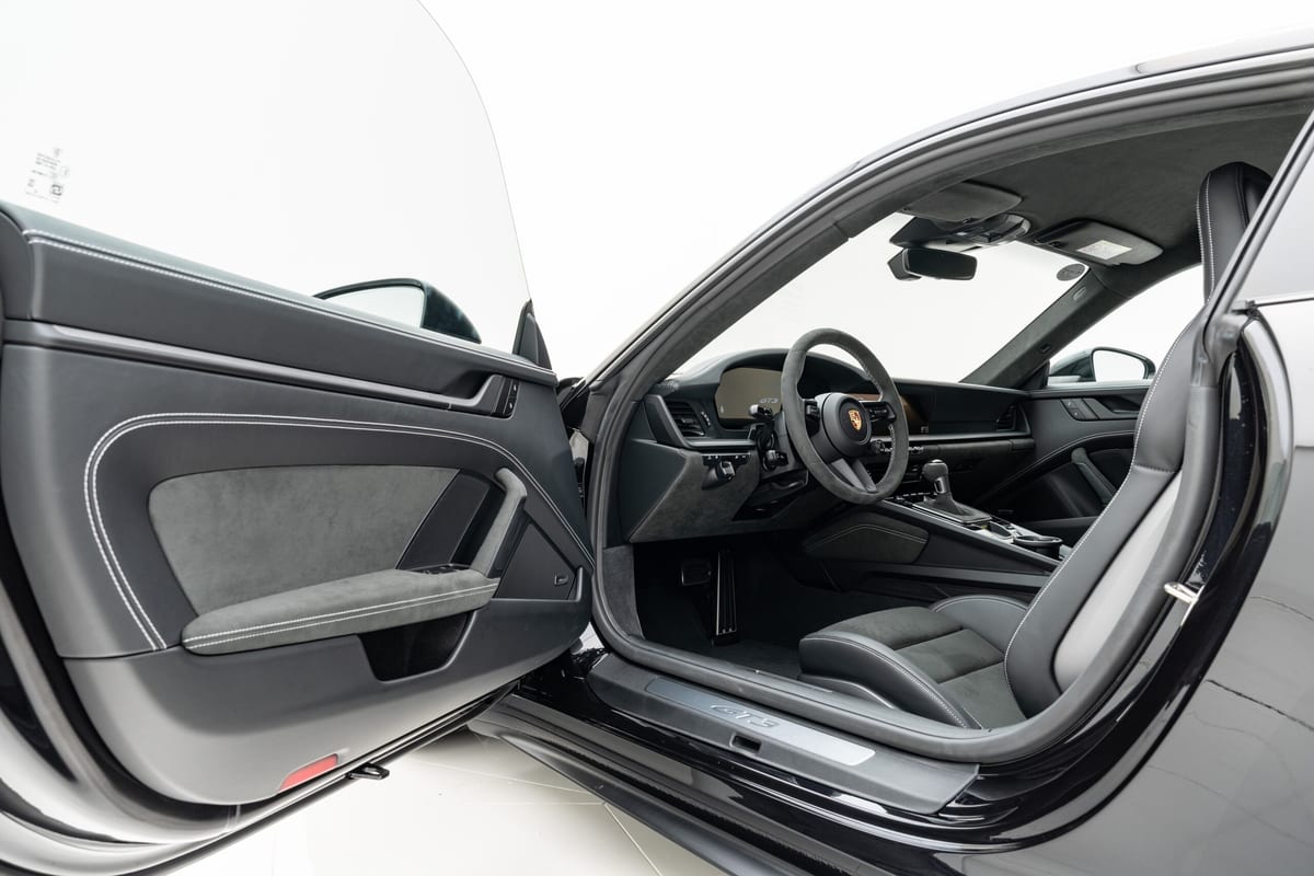2026 Porsche 911 GT3 PDK — photo 17