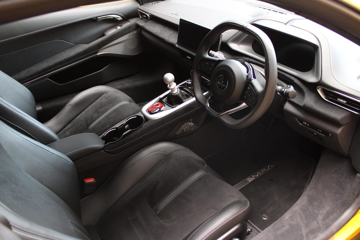 2024 Lotus Emira V6 First Edition, photo 2