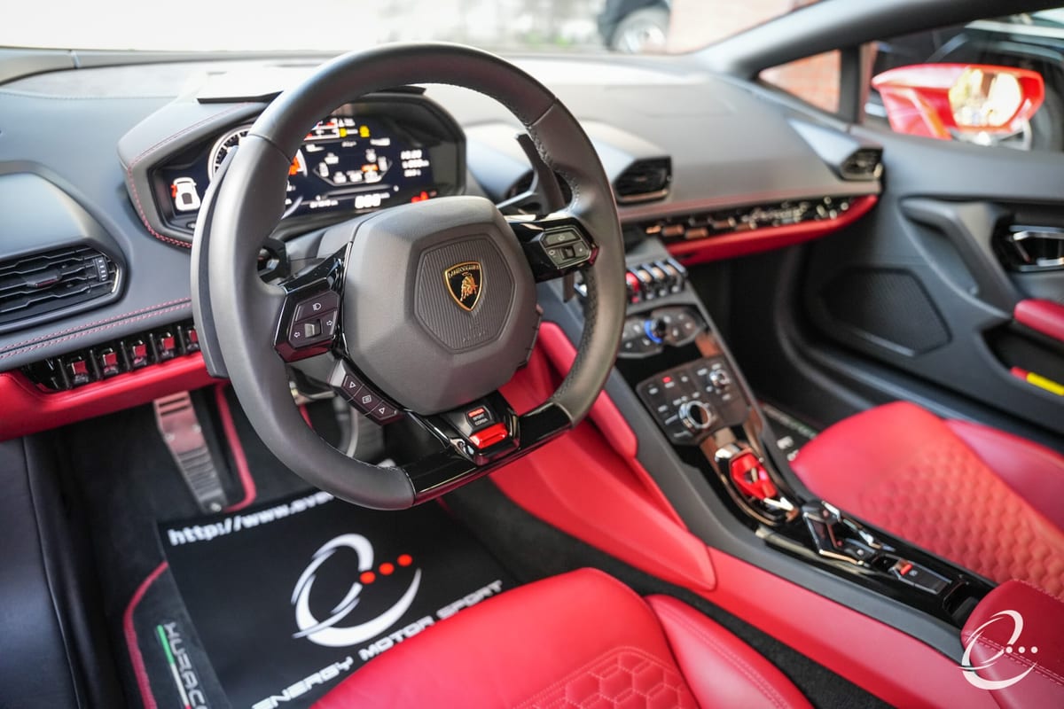 2018 Lamborghini Huracan LP580-2 — photo 3